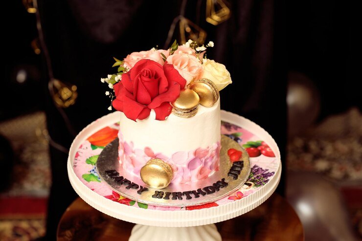 Luxurious Birthday Cake