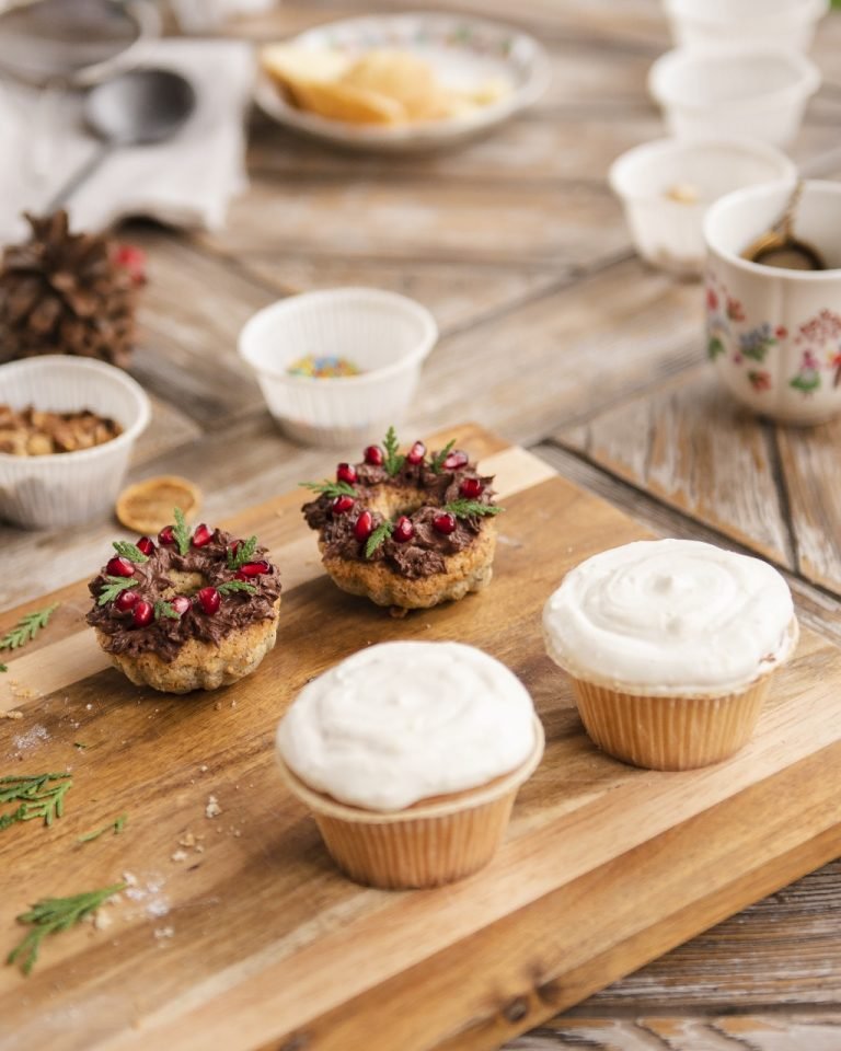Tasty Bakery Recipe with Crisco Frosting