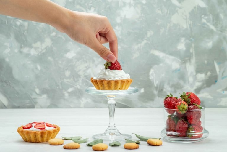 How to Lessen the Sweetness of Buttercream Frosting