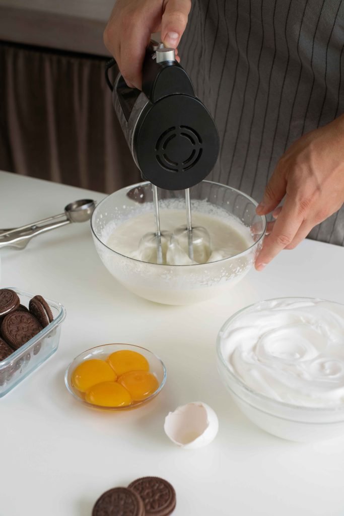 Cream Cheese Icing for Red Velvet Cake: A Guide to Perfection