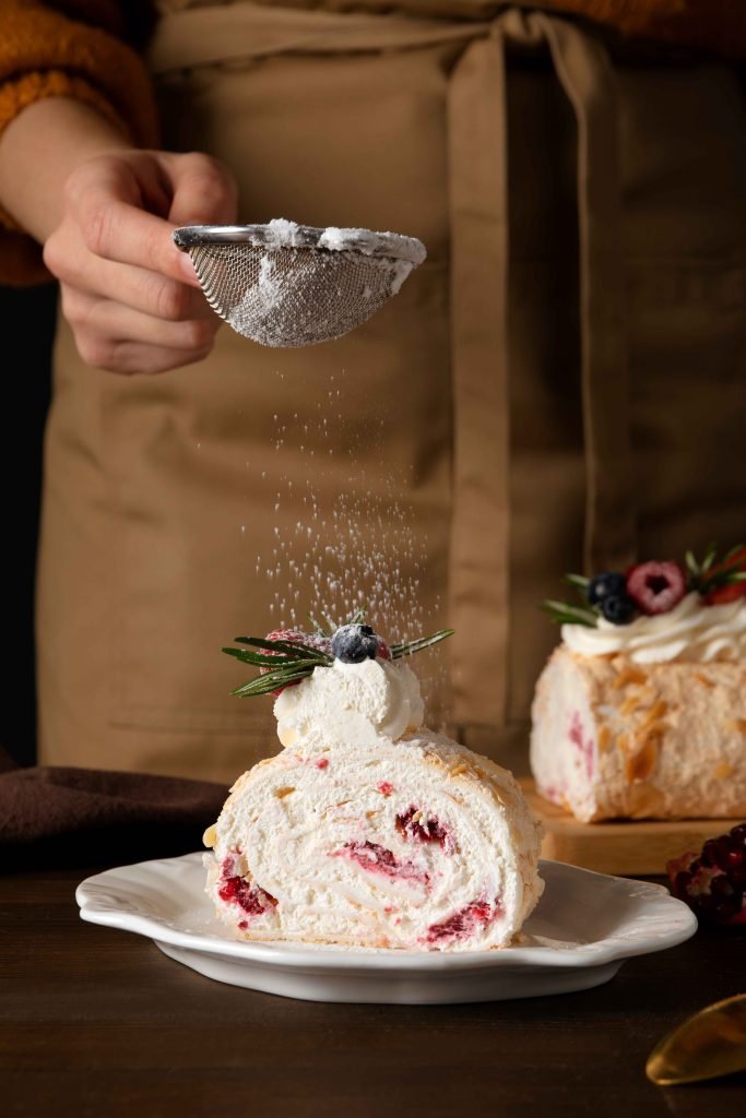 How to Use Luster Dust on Buttercream