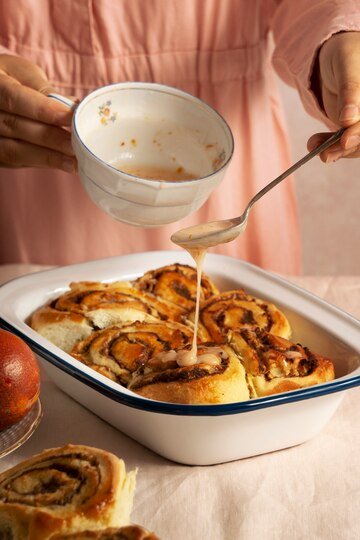 Icing for Cinnamon Rolls